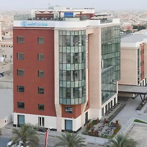 Golden Tulip فندق الرياض