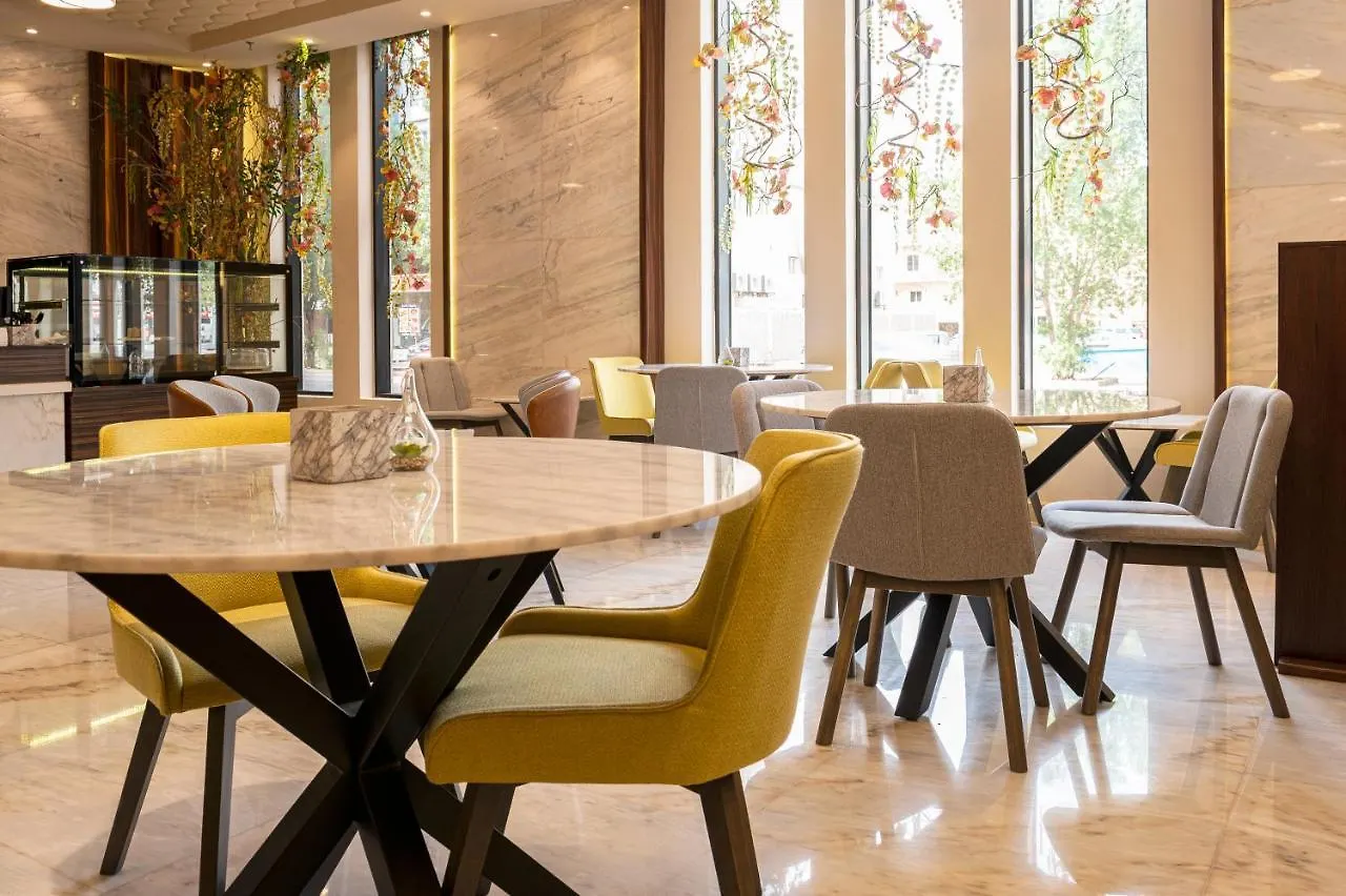 Seasons Park- Mawasim Al Hay At Hotel Jeddah